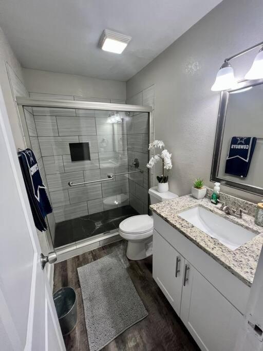 Lovely 2-Bedroom Condo Next To At&T Stadium Арлінгтон Екстер'єр фото